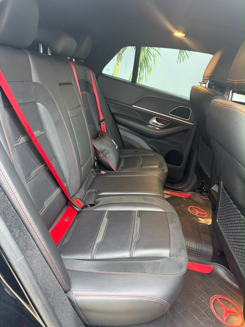Mercedes-Benz GLE 53